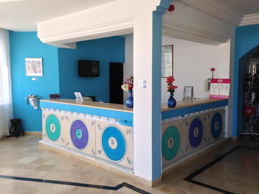 Appart Hotel Rodes Mezraia Exterior foto